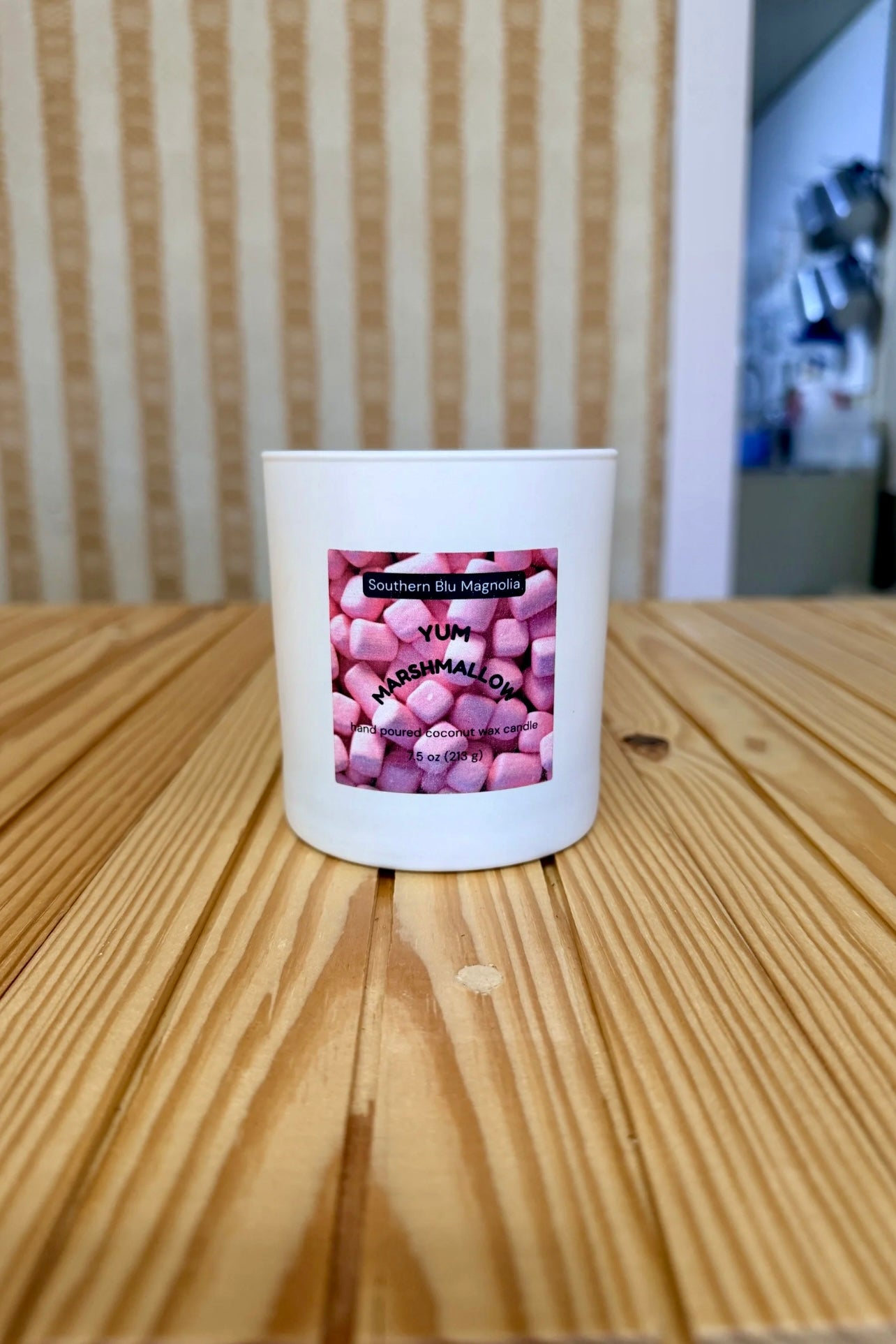 YUM MARSHMALLOW Coconut Wax Candle