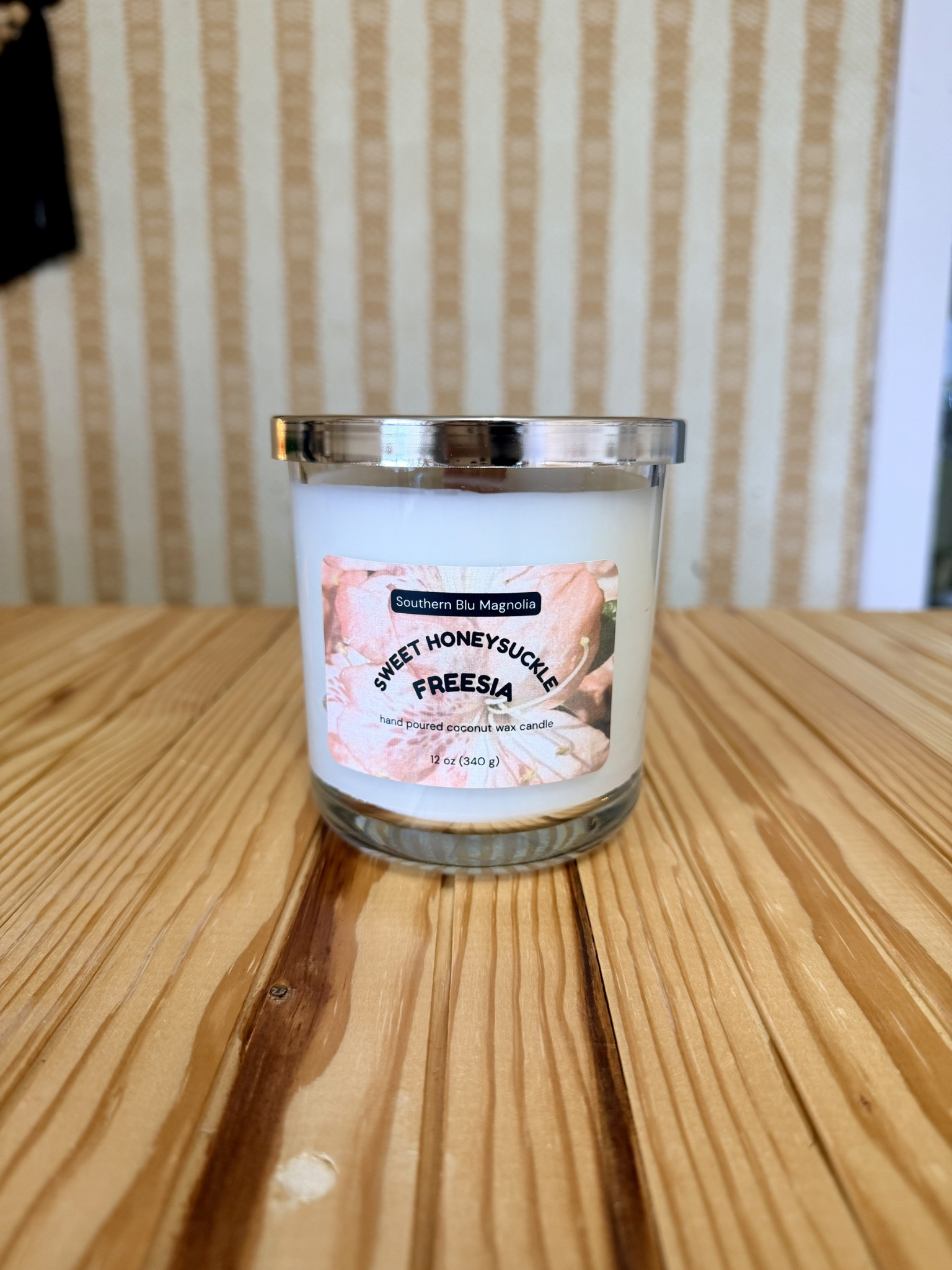 SWEET HONEYSUCKLE FREESIA Coconut Wax Candle